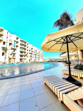 Holiday studio with seaview, Amazing for couples, Sunny & SeaView & Free Wi-fi